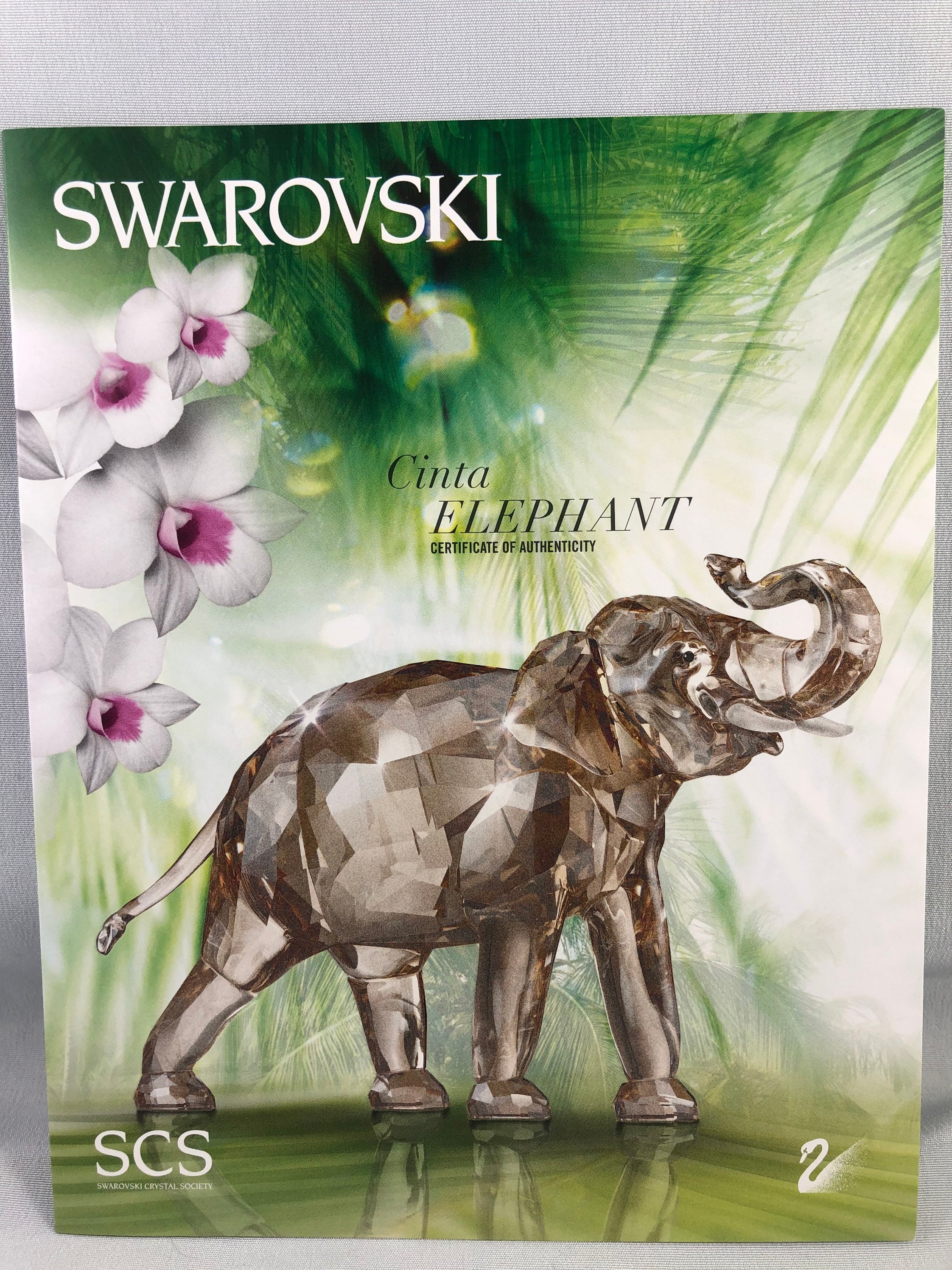 Swarovski Crystal Figurine Scs Cinta Elephant 2013 Annual