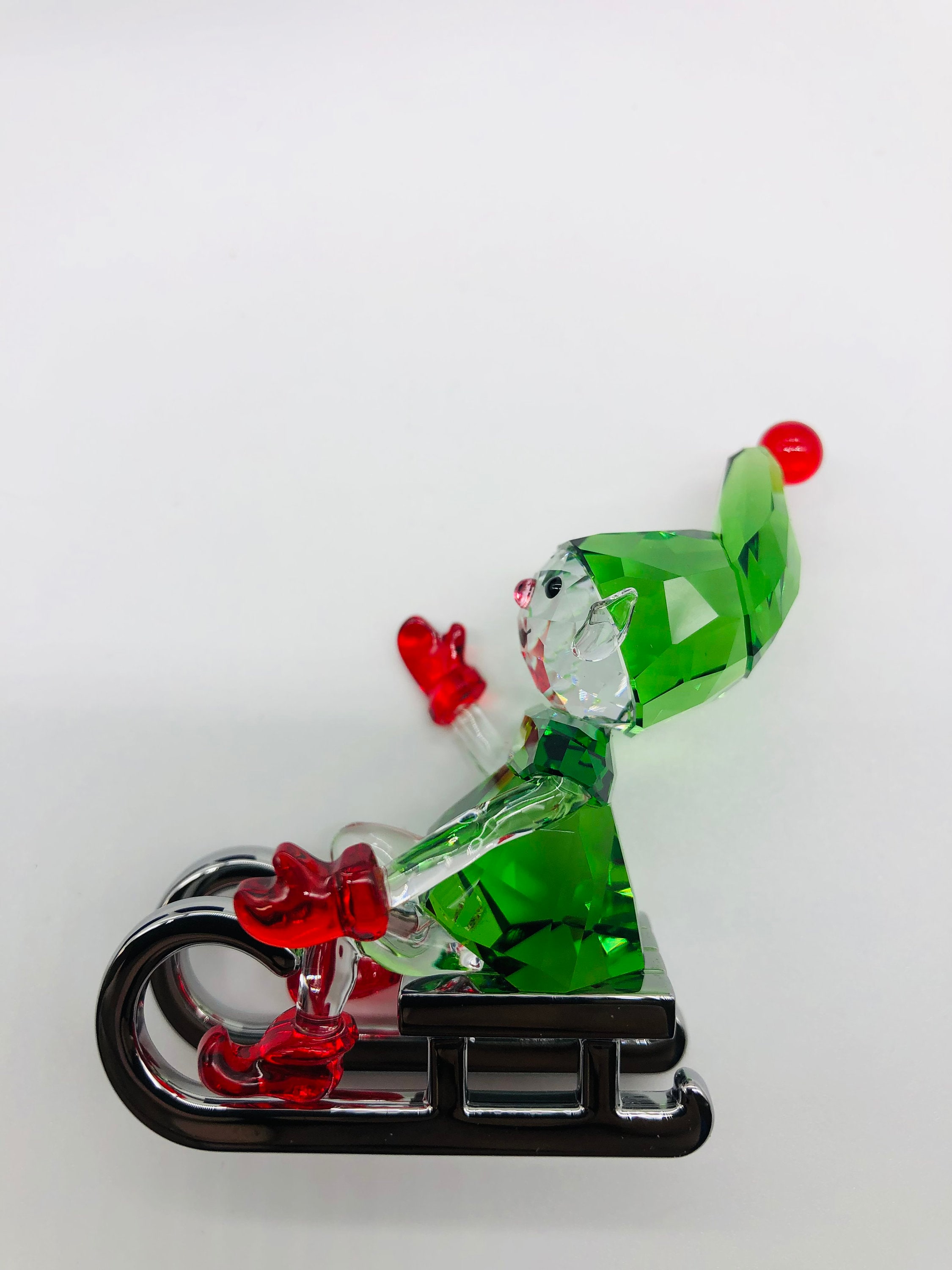 スワロフスキー クリスマス サンタのそりに乗ったエルフ - Etsy 日本
