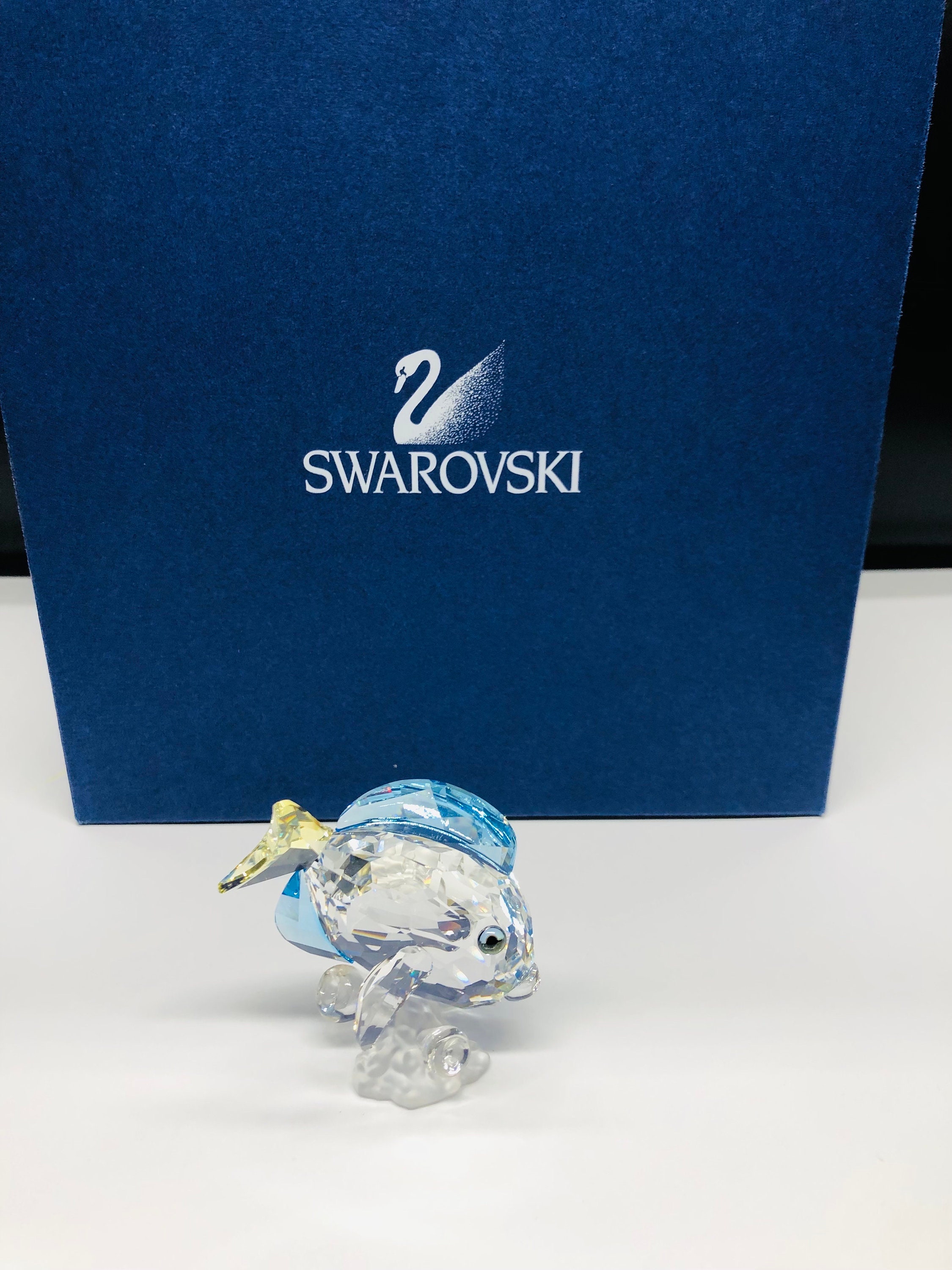 Swarovski Crystal Tang Fish: 2007 SCS Wonders of the Sea