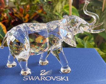 Swarovski Crystal 'mother Elephant' Figurine #678945 With Original