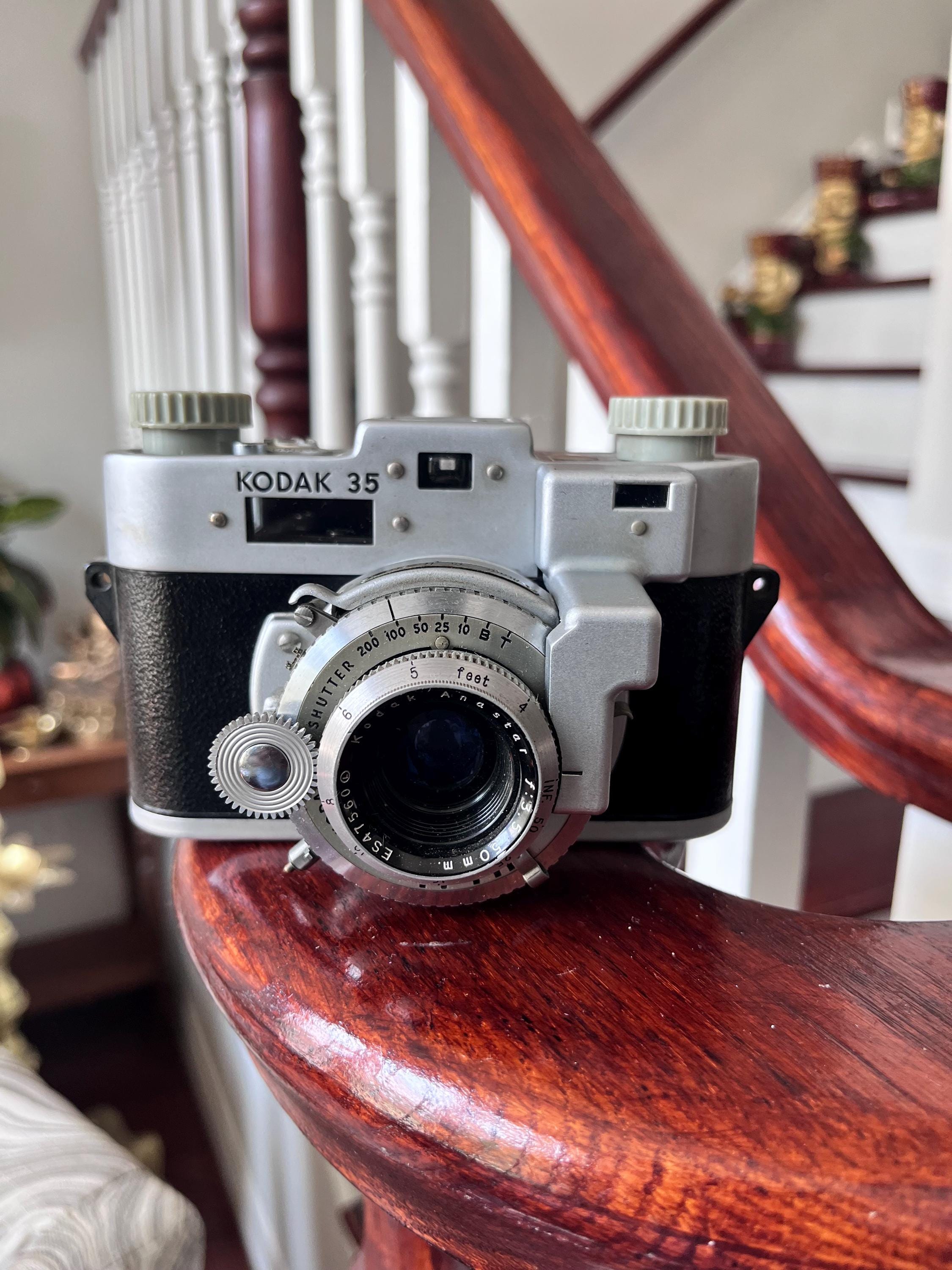 Vintage Kodak 35 RF Camera WWII 1940s Rangefinder - Prop or