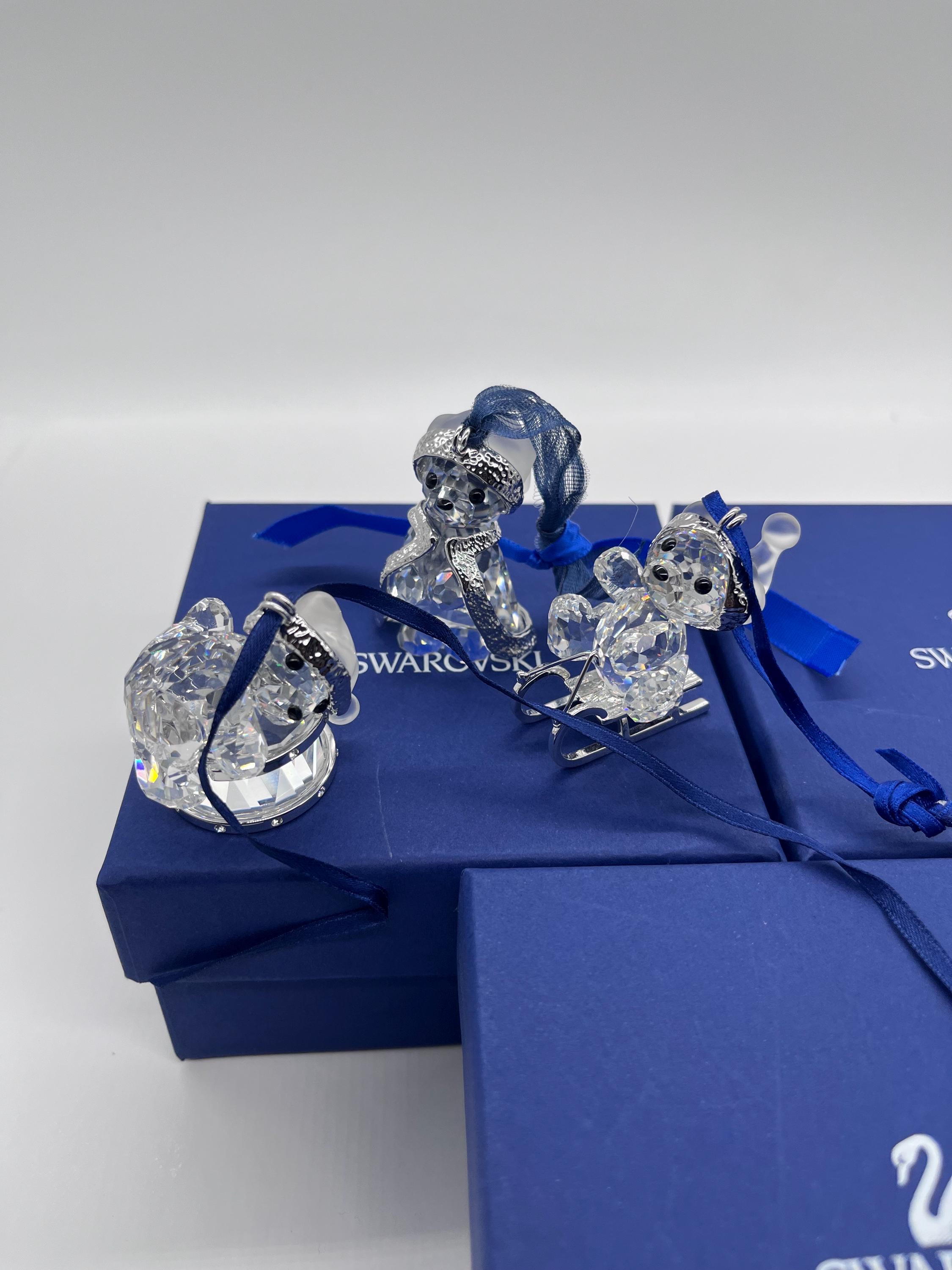 スワロフスキークリスタル クリスベア フィギュア：ドラム＆ソリ、2007