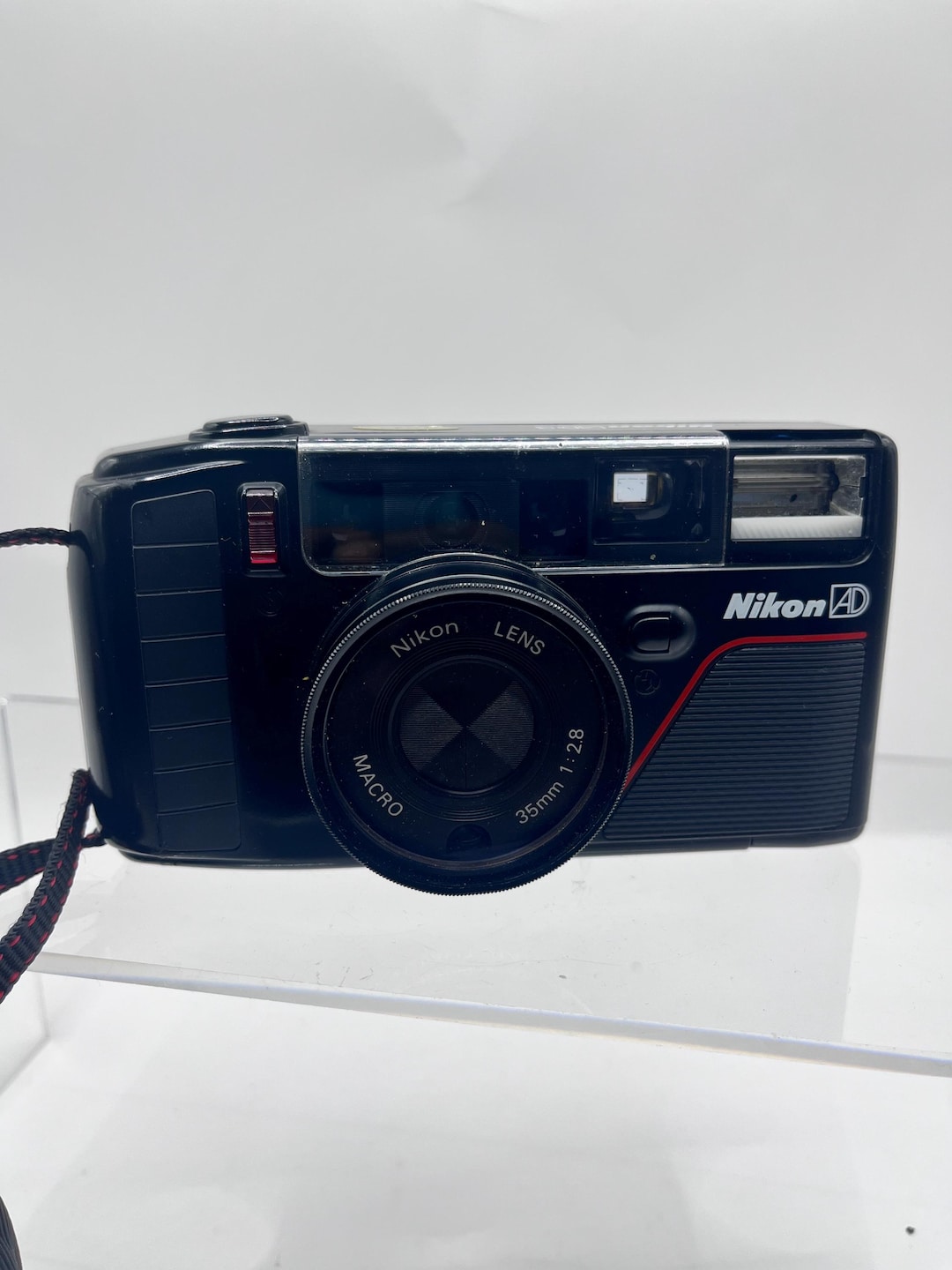 Nikon L35 AD3 Point & Shoot 35mm Film Camera From JAPAN Not Tested