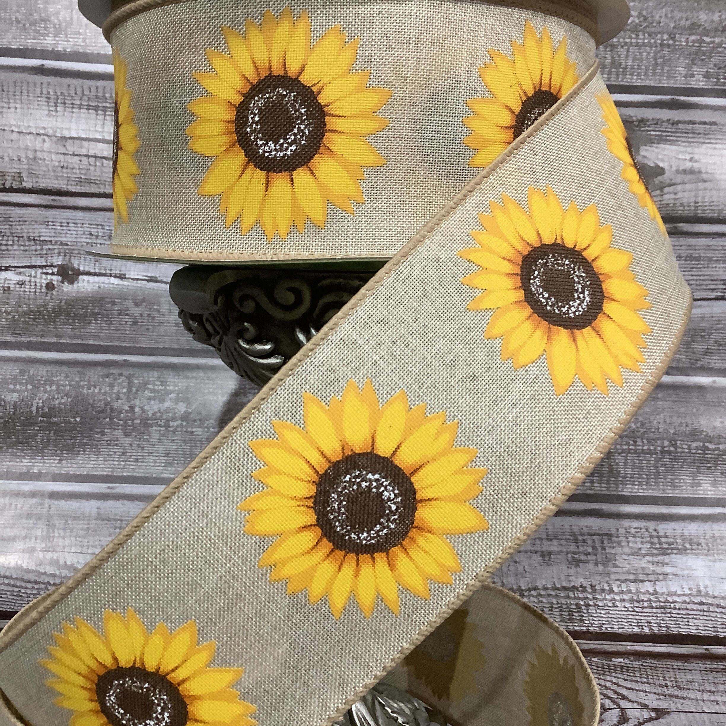 sunflower ribbon品 Amazon.com: Sunflowers with Polka Dots Wired Edge Ribbon, 10