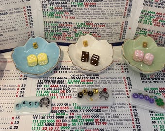 Mahjongg Würfelbecher und Ost-Marker im Set