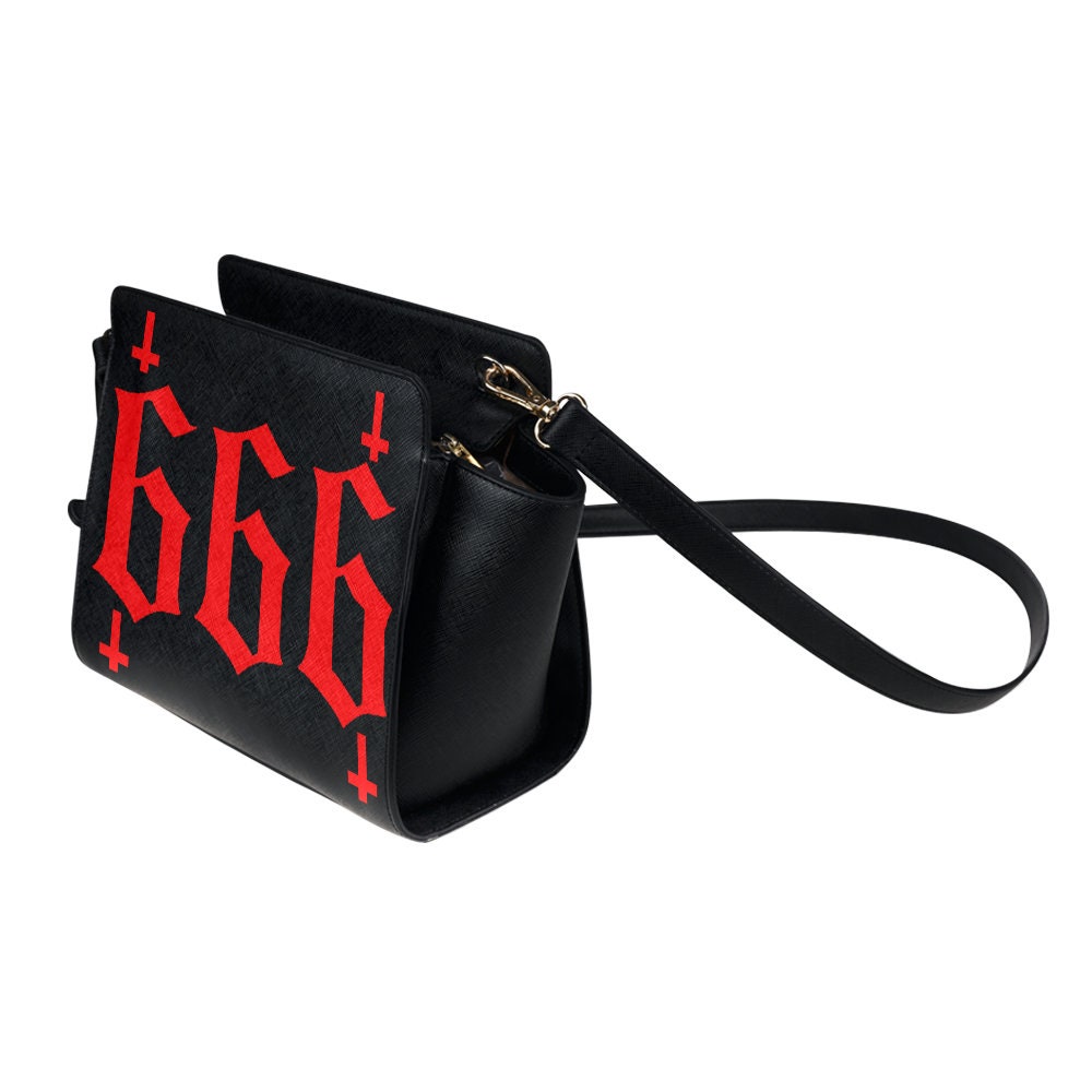 CLEARANCE*Black Gothic Victorian Round Pentagram Hand Bag – Gothdrop