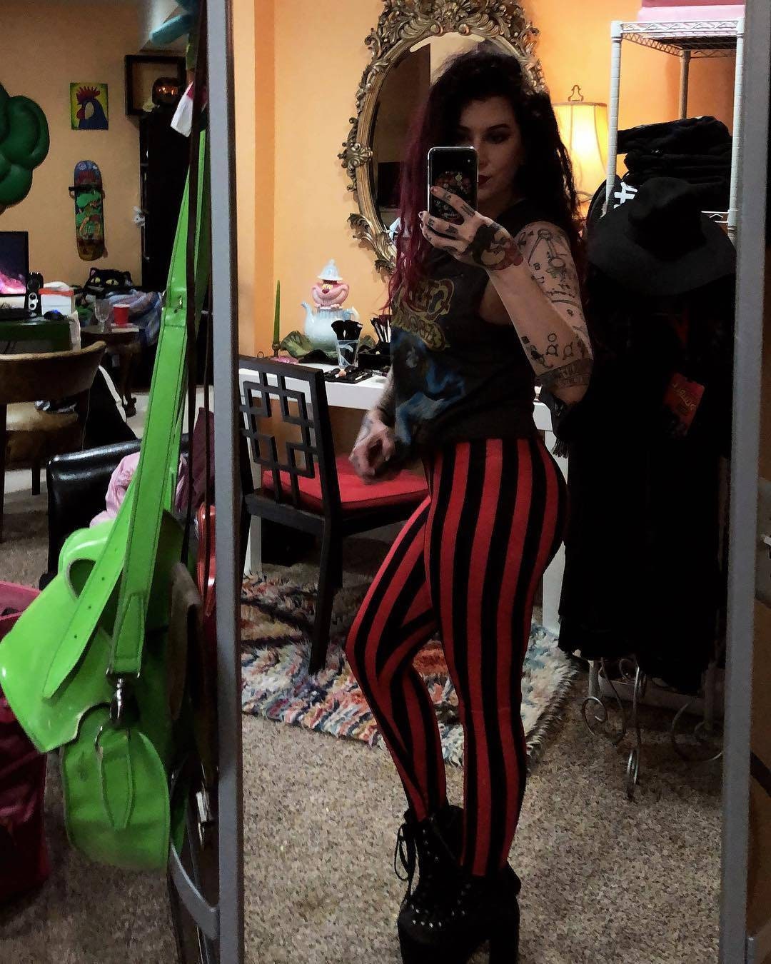 Circus Stripe Leggings / The Fiend 