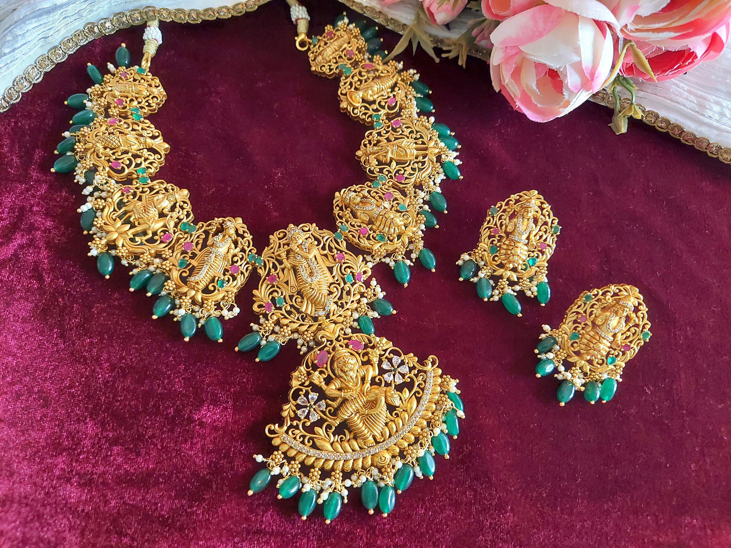 Dasavatharam Necklace Temple South 