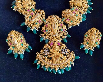 Dasavatharam Necklace Temple South 