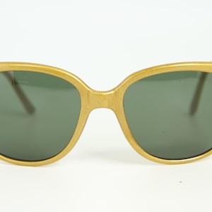 Vintage Vuarnet Sunglasses 002 Gold Cat Eye PX3000 Mineral Gray Lens