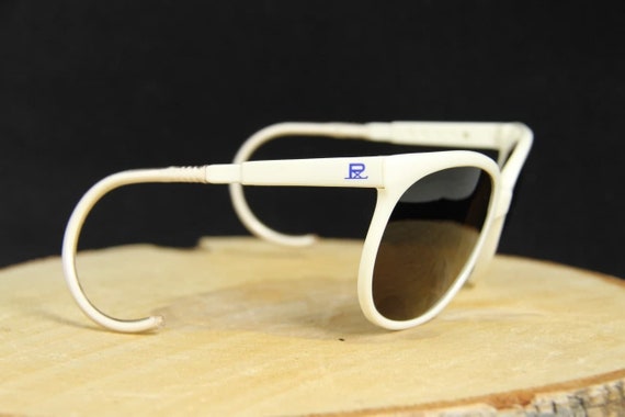 Vintage 1980's Vuarnet 002 White Cat Eye Sunglasses P… - Gem