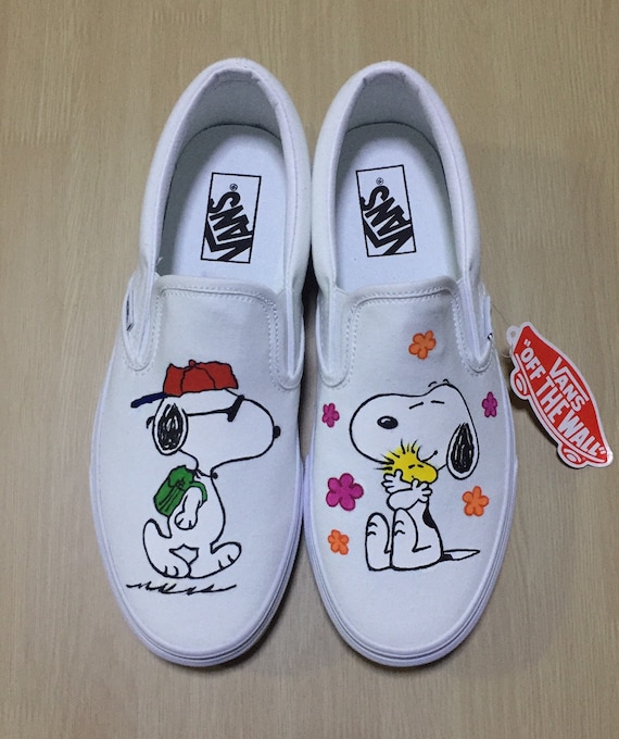 snoopy slip on vans