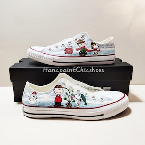 Zapatos de dibujos animados pintados a mano, Converse de Snoopy personalizados, regalos de Navidad de Snoopy, zapatillas de Snoopy, zapatos de Snoopy personalizados.