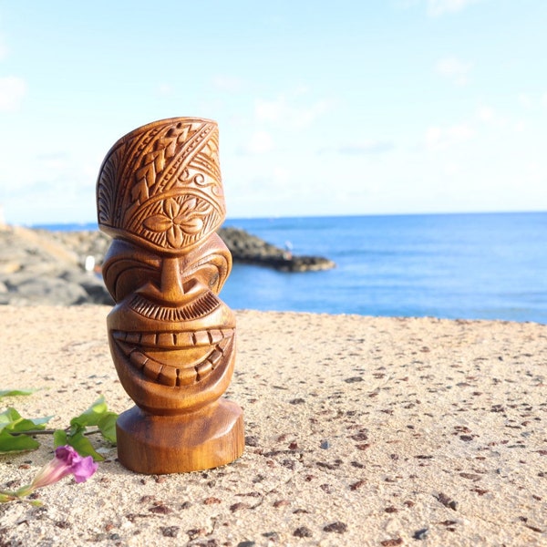 7" LONO TIKI, Dieu de la chance et du bonheur, sculpture sur bois hawaïenne de dieu tiki, fabriqué à Hawaï, tête de tiki, visage de tiki, idée de bar tiki, art tiki