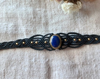 Macrame Gemstone Choker: Adjustable Crystal Necklace with Brass Beads