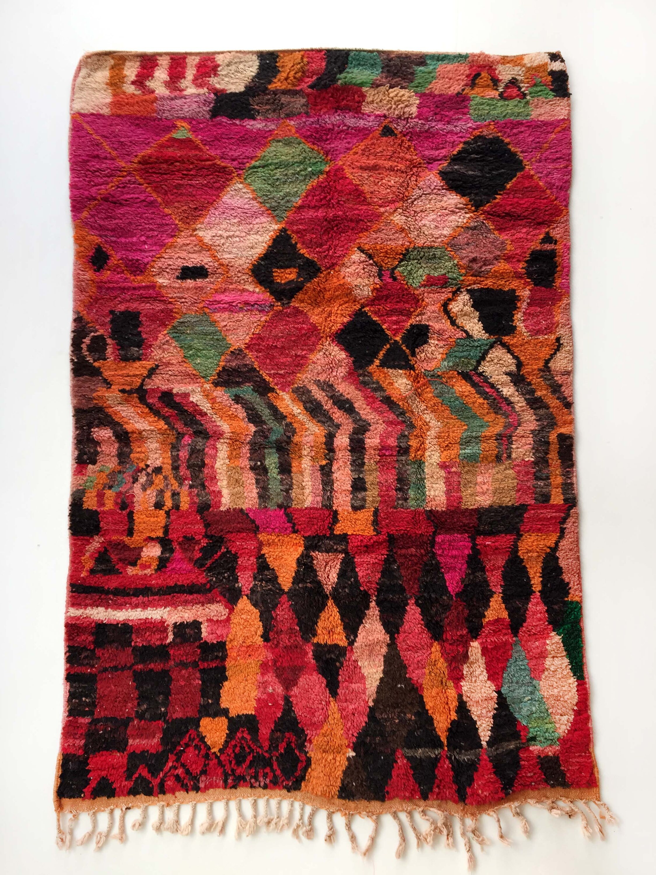 Tapis Berbère Boujaad Rouge à Motifs Colorés 254x152cm