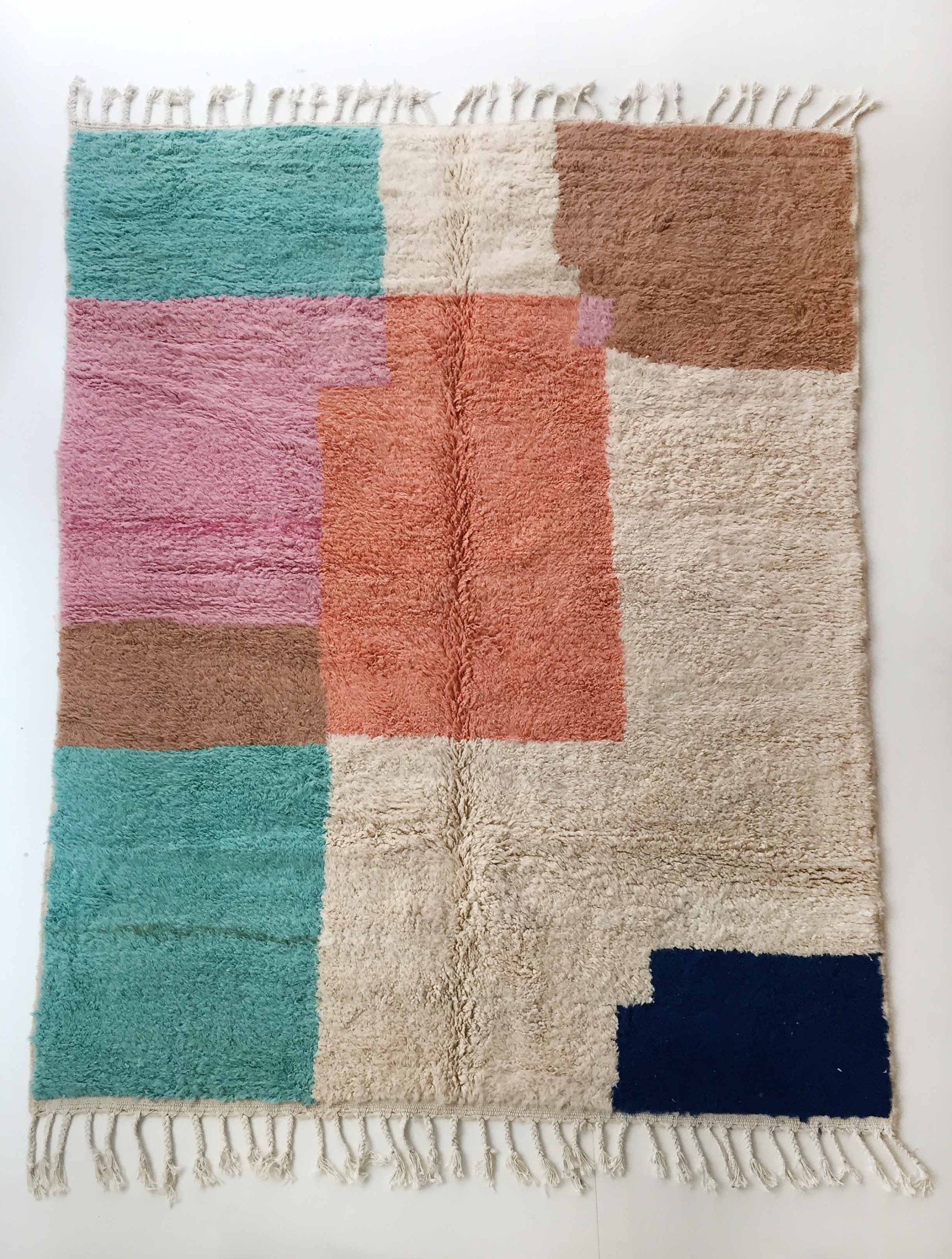 Tapis Berbère Boujaad Écru à Motifs Colorés 273x206cm