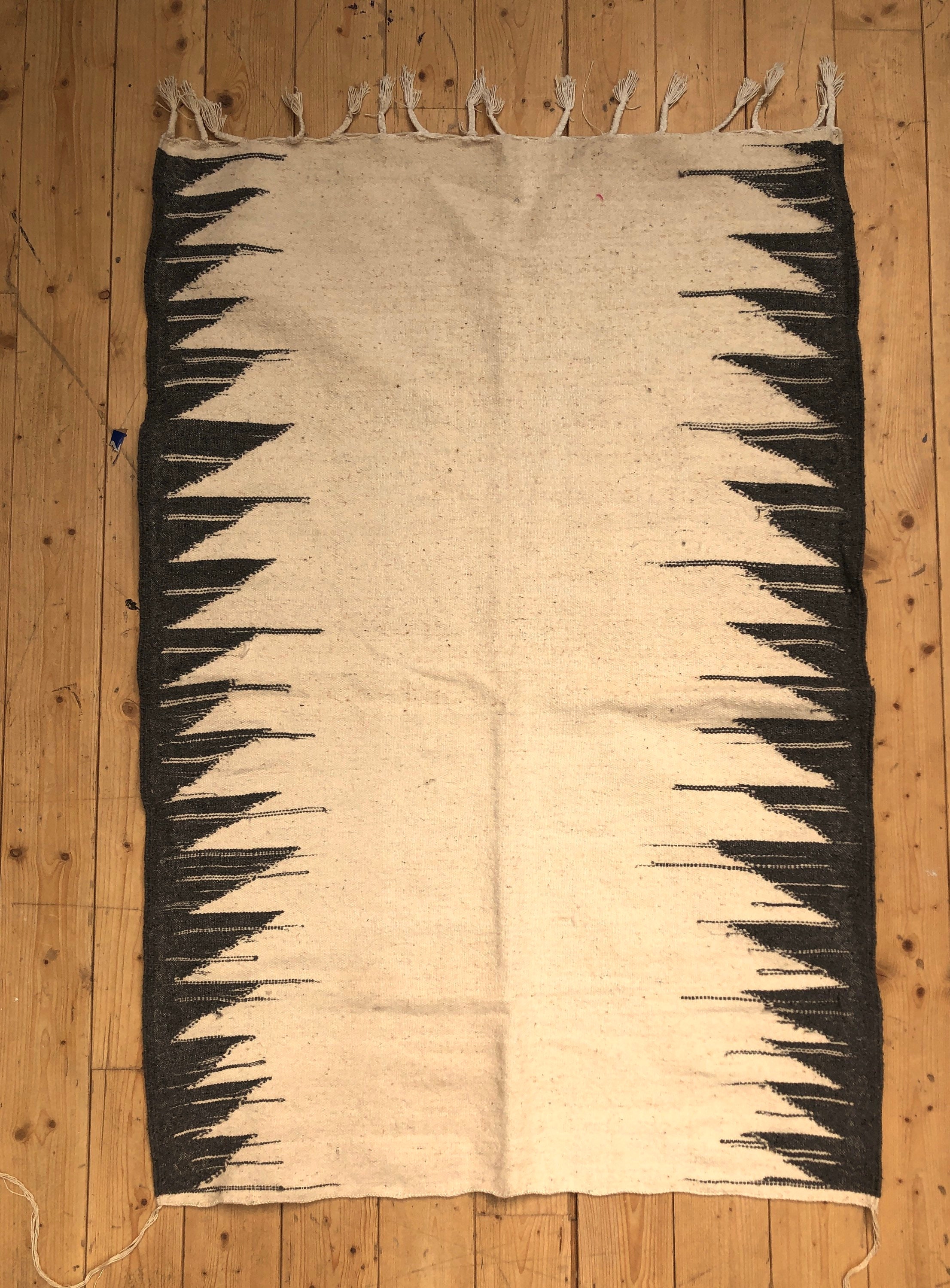 Kilim Berbère Marocain Écru et Gros Clair 1, 55x1, 04M