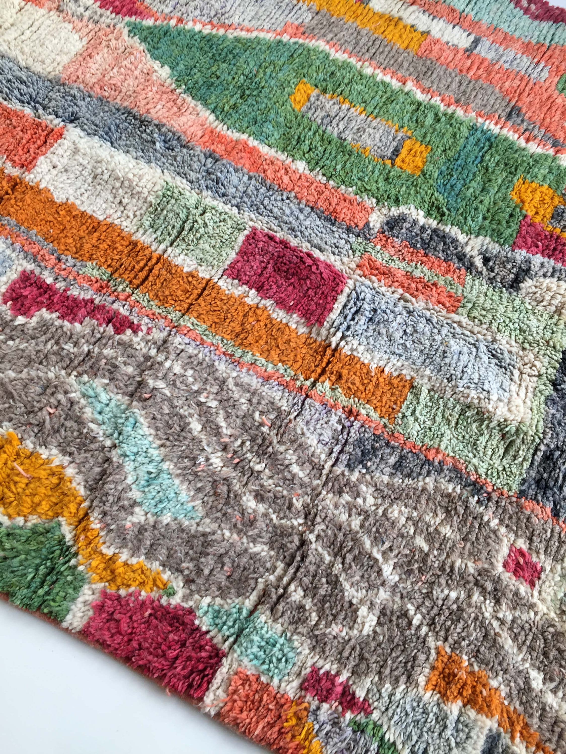 Boujaad Berber carpet with colorful patterns 284x200cm Etsy