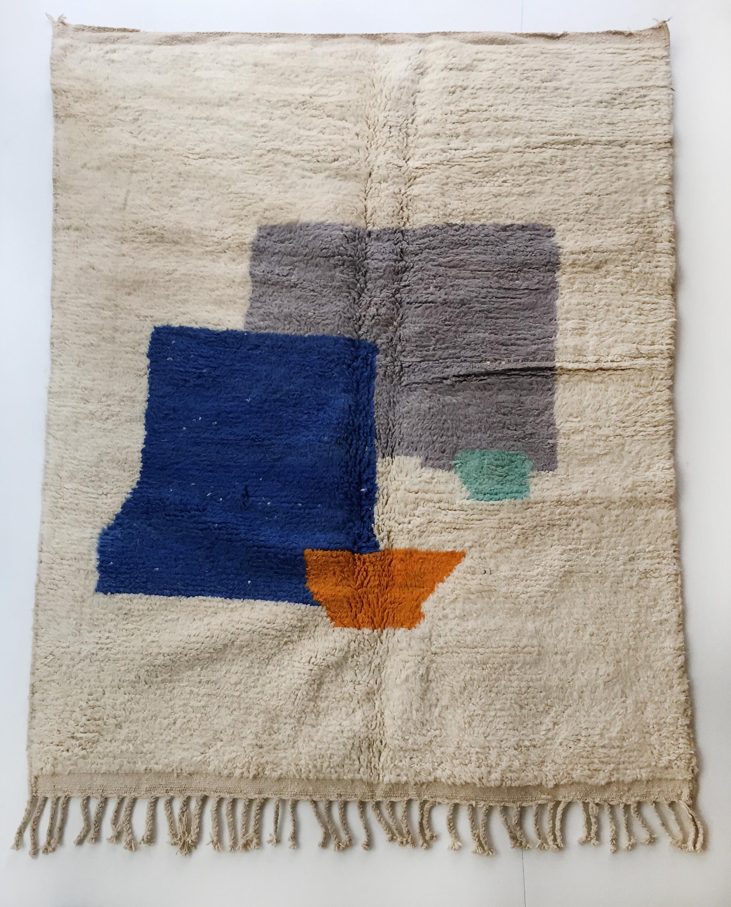 Tapis Berbère Beni Ouarain Écru à Motifs Colorés 229x170cm