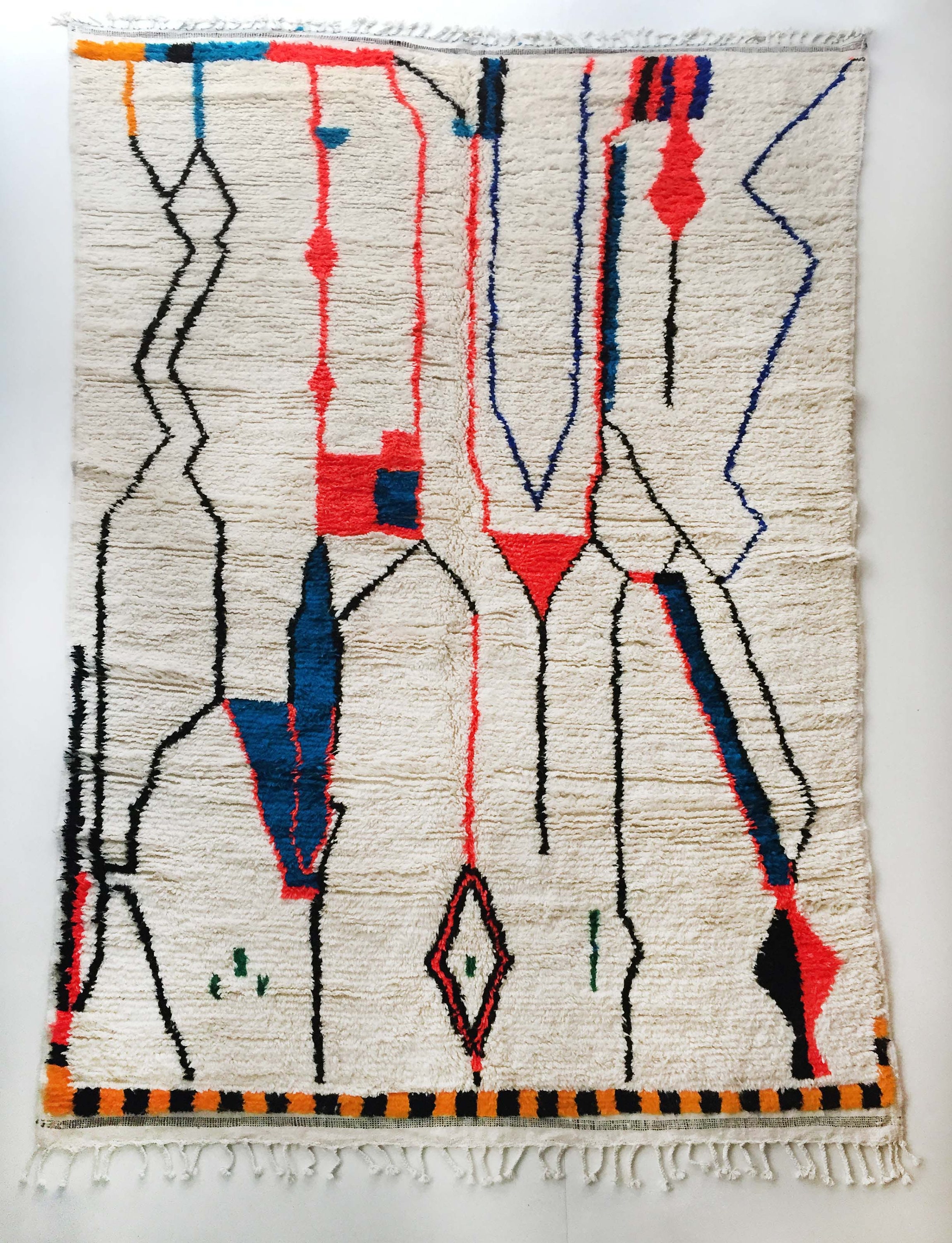 Tapis Berbère Marocain Azilal Écru à Motifs Colorés 310x203cm