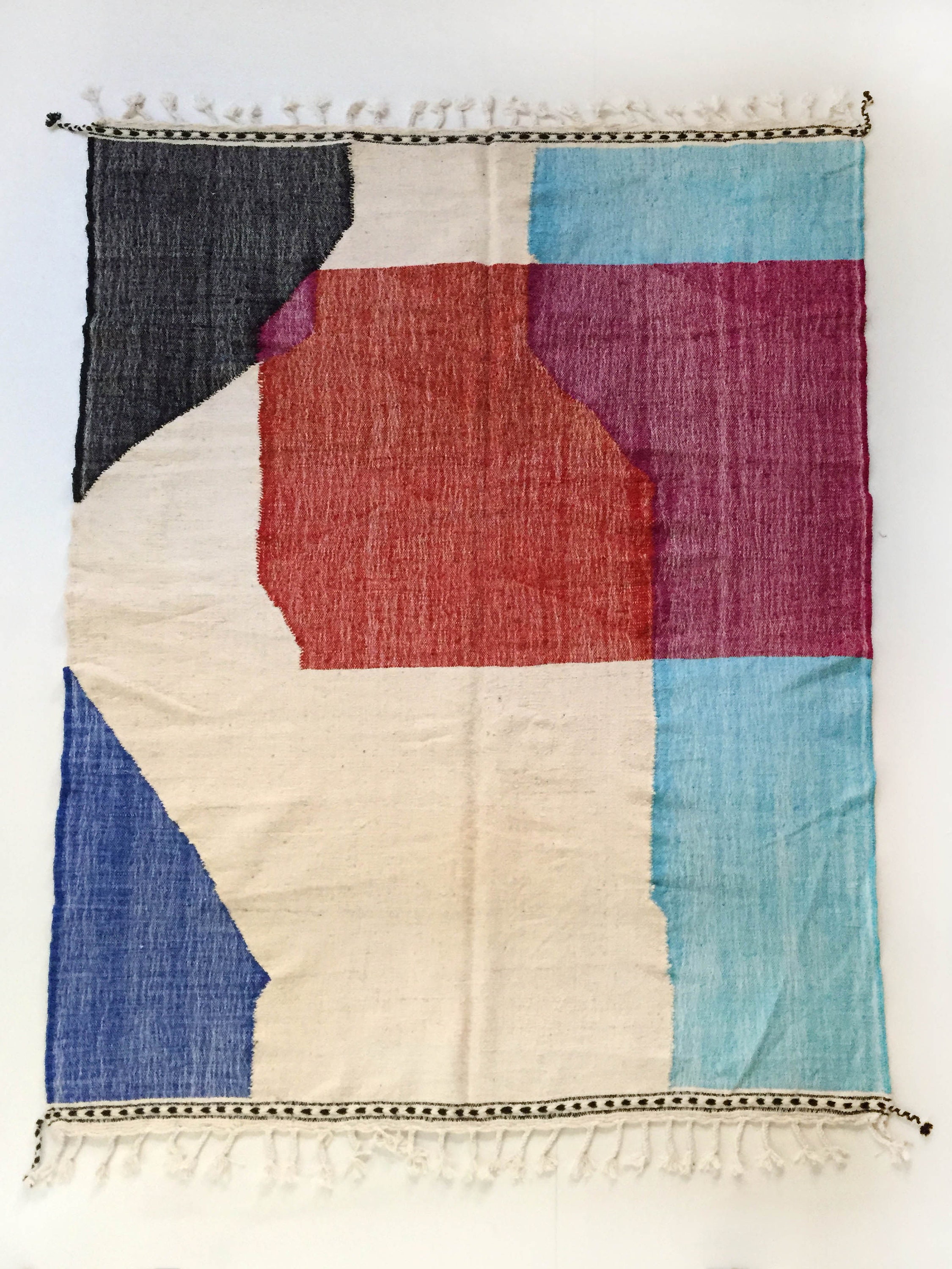 Kilim Berbère Marocain Écru à Aplats Colorés 264x204cm