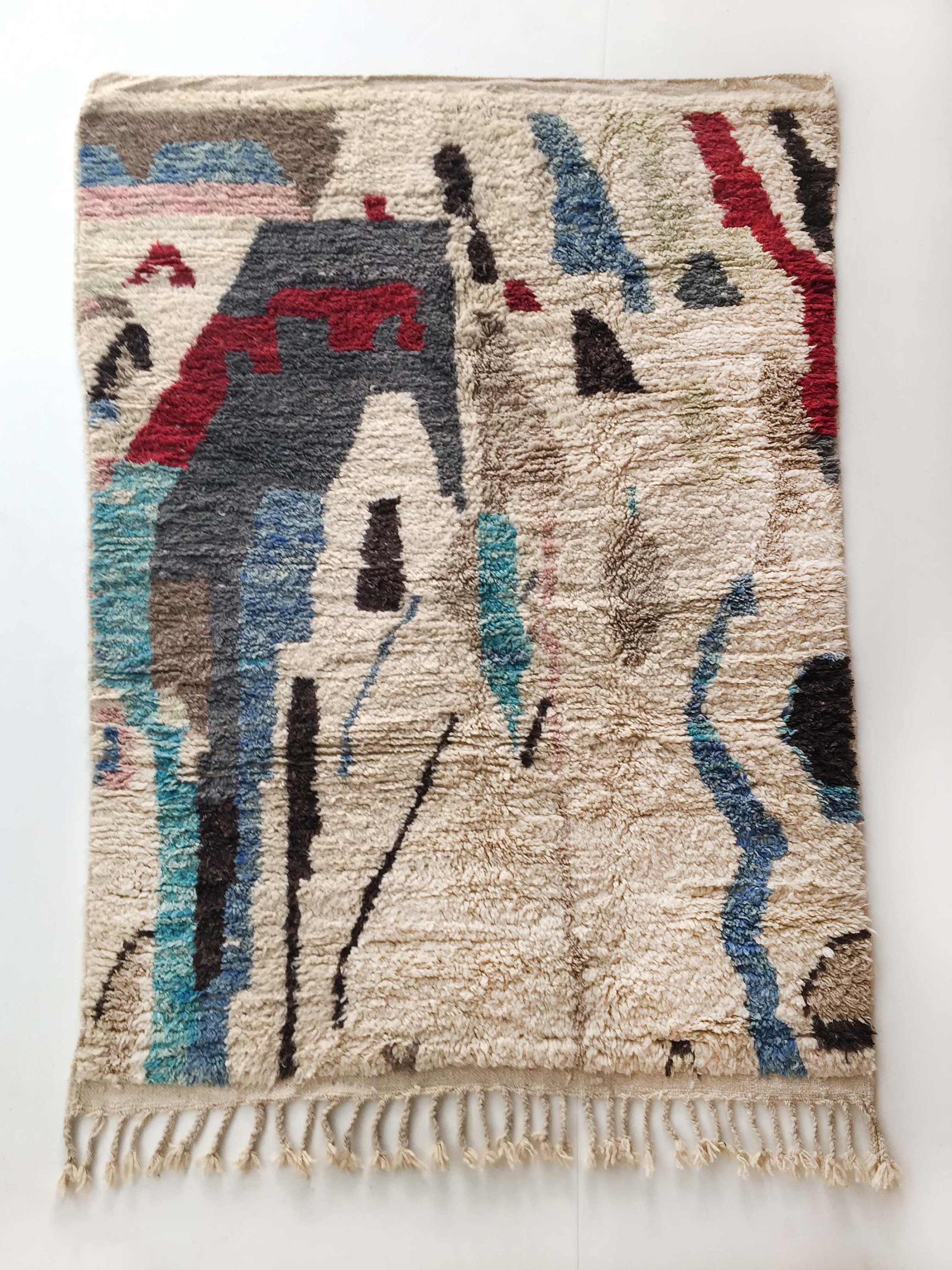 Tapis Berbère Boujaad Écru à Motifs Colorés 228x157cm