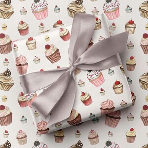 Niedliches 'Cupcake Creations' Geschenkpapier - Cupcake Gedruckt Geschenkpapier - Süße Leckerei Brötchen Kuchen Party Geschenke, Cupcake Thema Geschenk geben