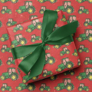 Carta da regalo con trattori disegnati a mano / Carta da regalo rossa con trattori verdi / Carta da regalo premium per bambini e ragazzi, per qualsiasi occasione