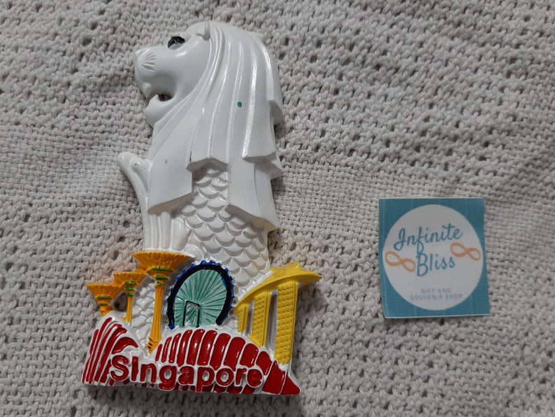 Infinite Bliss  Singapore Merlion Design Ceramic Ref Magnet image 0