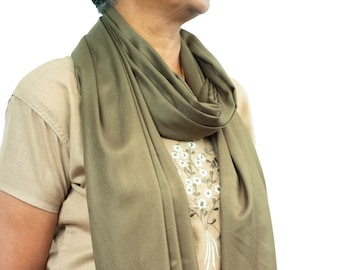 Sciarpa in pashmina verde: grande scialle da sposa in viscosa