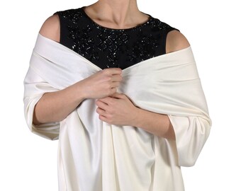 cream shawl for wedding guest