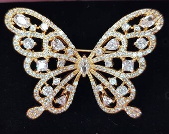 Gold butterfly brooch for women, costume jewelry crystal brooch