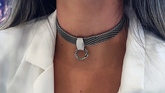 Hoop choker deals