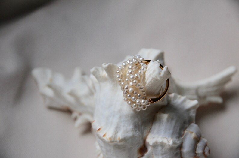 Pearl Ring 14K Goldfilled Natural freshwater pearls Vintage chic