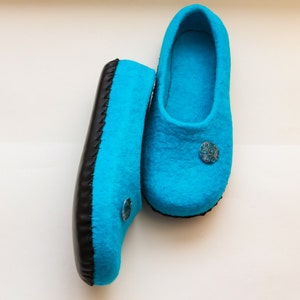 Women's felted slippers with leather soles Blue house slippers Ready to ship 8-8,5 US image 5