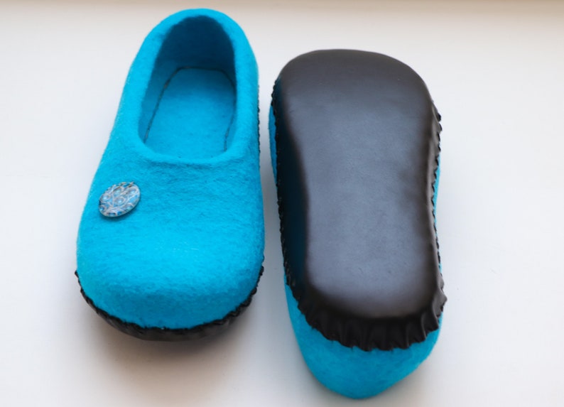 Women's felted slippers with leather soles Blue house slippers Ready to ship 8-8,5 US image 3