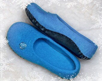 Women's felted slippers with  leather soles- Blue house slippers- Ready to ship 8-8,5 US