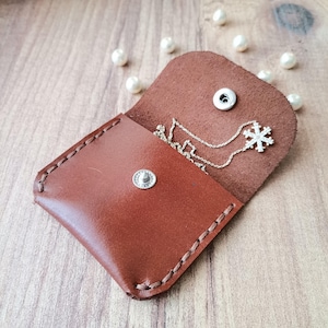 Premium Proposal Ring Pouch Wedding Case Holder Leather Ring Purse Jewelry Necklace Chain Ring Pouch Wedding and Anniversary Gift