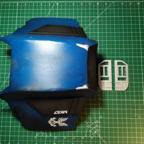 Halo 3 ODST: Chest shops plate.