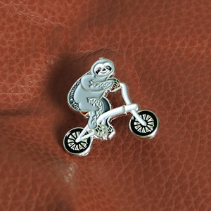 Sloth Rider Enamel Pin – Unique Gift for Cyclists – Bicycle Pin – Foldie Pin – Cycling Pin