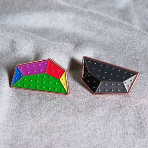 Slice Volume Enamel Pins – Unique Gift for Climbers – Rock Climbing Pin – Bouldering Pin