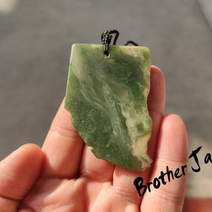 Authentic Natural Canadian Jade - Green Jade  Pendant -Nephrite jade - Canada Jade Pendant - Necklace jade - Authentic Jade  - 19.1g -N268