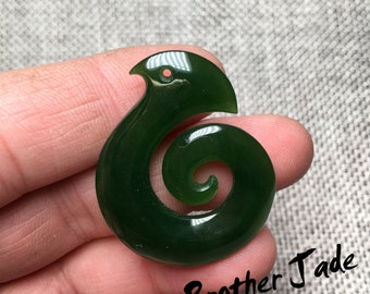 Nephrite Jade Koru Pendant: Maori Style Greenstone Twist