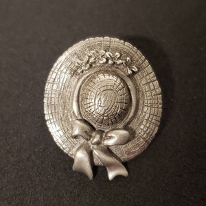 1980s Signed LCD Lindsey Claire Silver Tone Sun Hat with Flowers and Ribbon Bow Pewter Pin