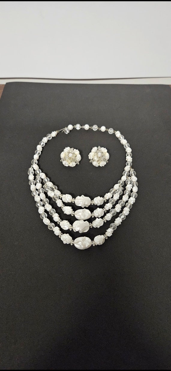 3 Pcs Vintage Clear and White Faux Pearl 4 Layer B