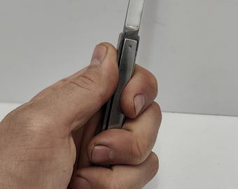 Navaja plegable soviética vintage con mango de marco – Navaja de bolsillo minimalista de la URSS – Mango totalmente metálico – Diseño sin resorte – Estilo industrial