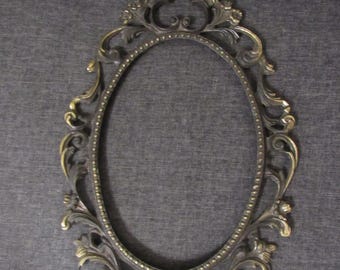 Antique Bronze Oval Wall Frame Ornate Victorian Style
