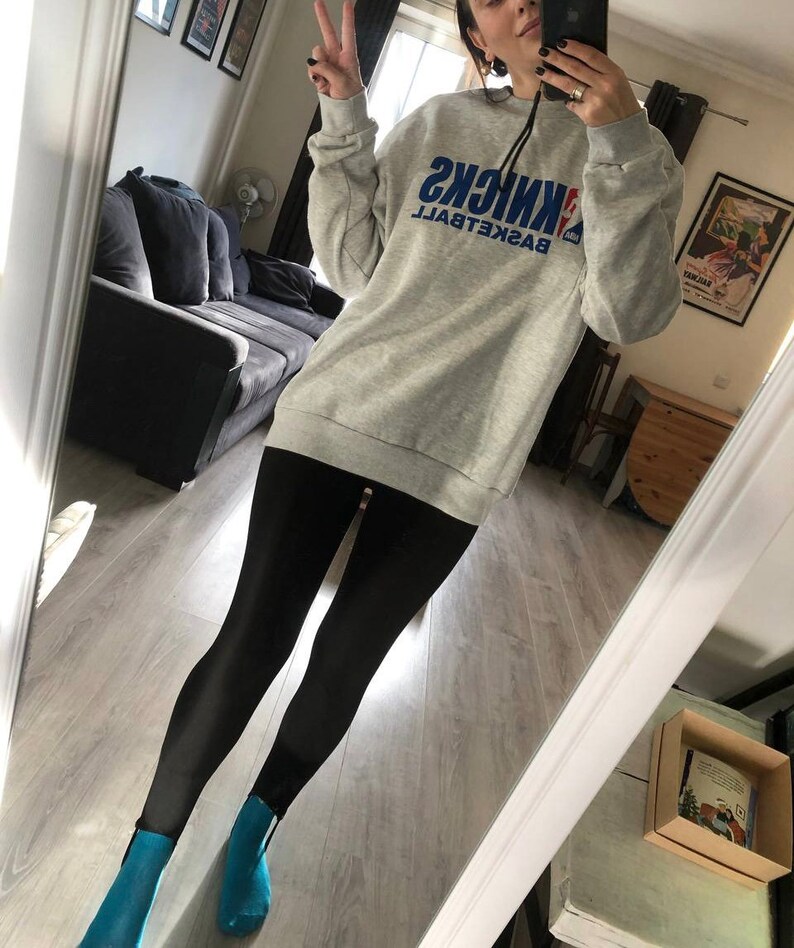 Rachel Green basketball crewneck sweatshirt, aesthetic sweatshirt, basketball sweat, gift for friend, vintage sweatshirt, friends sweatshirt image 2