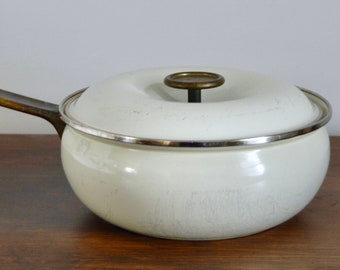 Vintage Sam Lebowitz Enamel Sauce Pan, Enamel Pot by COPCO Made in Spain, Danish Style Sauce Pan, 2.4 litre/2.5 QT Cast Iron Sauce Pan